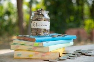 The Best Student Loans for Saving Cash